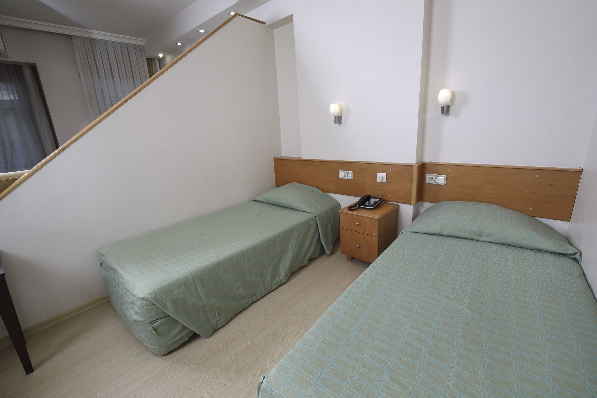Appart hôtel Entes 3*